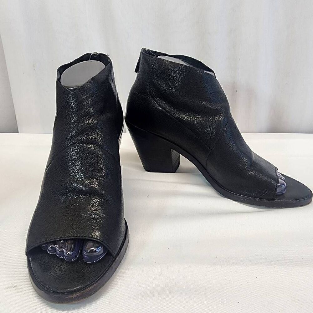 Eileen Fisher Ink Black Leather Zip Ankle Open Toe Heeled Booties Size 7.5